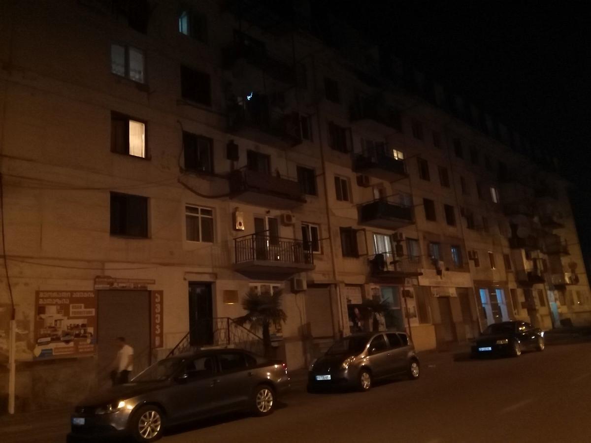 Apartament Shushana Batumi Exteriör bild