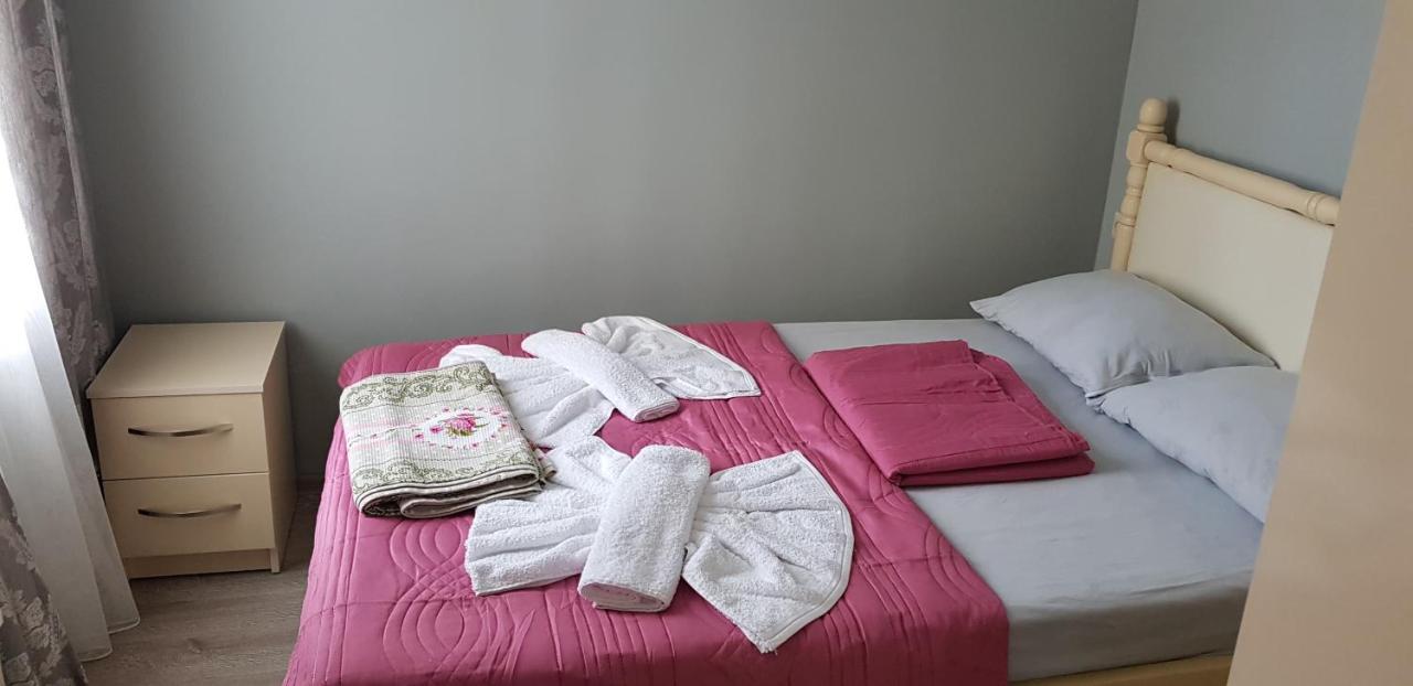 Apartament Shushana Batumi Exteriör bild